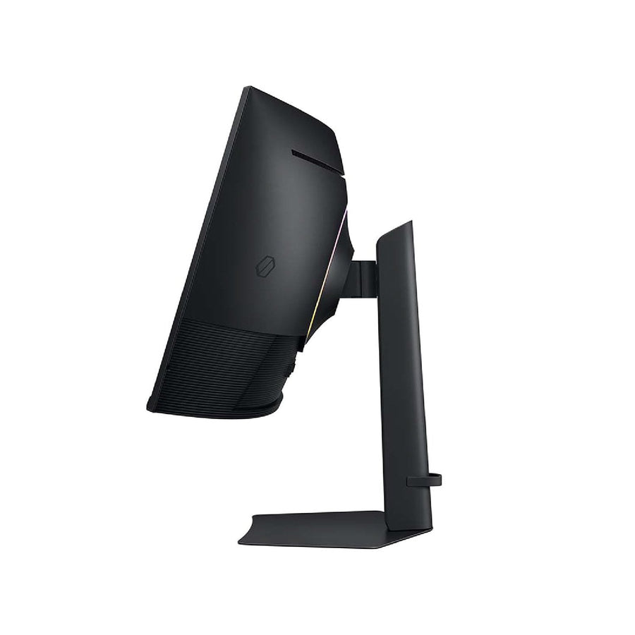 Samsung G7 40" 4K 180Hz Gaming Monitor — image 16